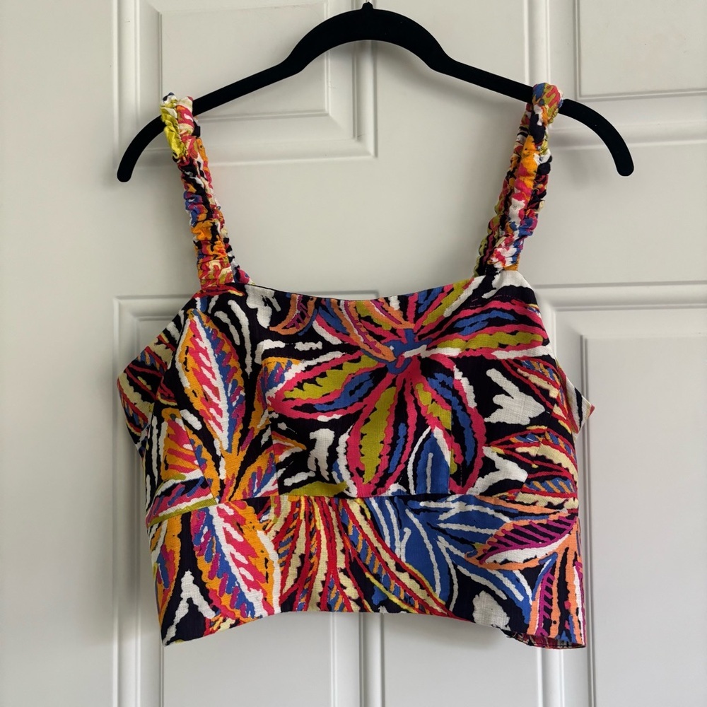 ❤️2/$15 or 3/$21❤️Colorful Floral Women's Crop Top, Size L - Picture 2 of 10